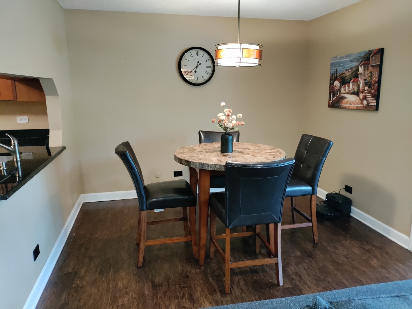 11126 Cottonwood Drive #11D, Palos Hills, IL 60465