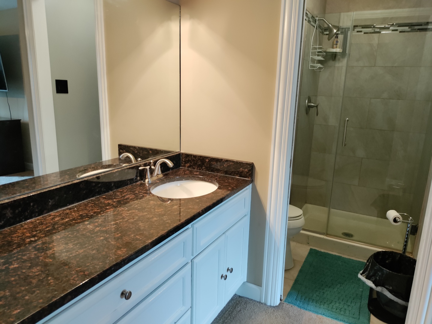 11126 Cottonwood Drive #11D, Palos Hills, IL 60465