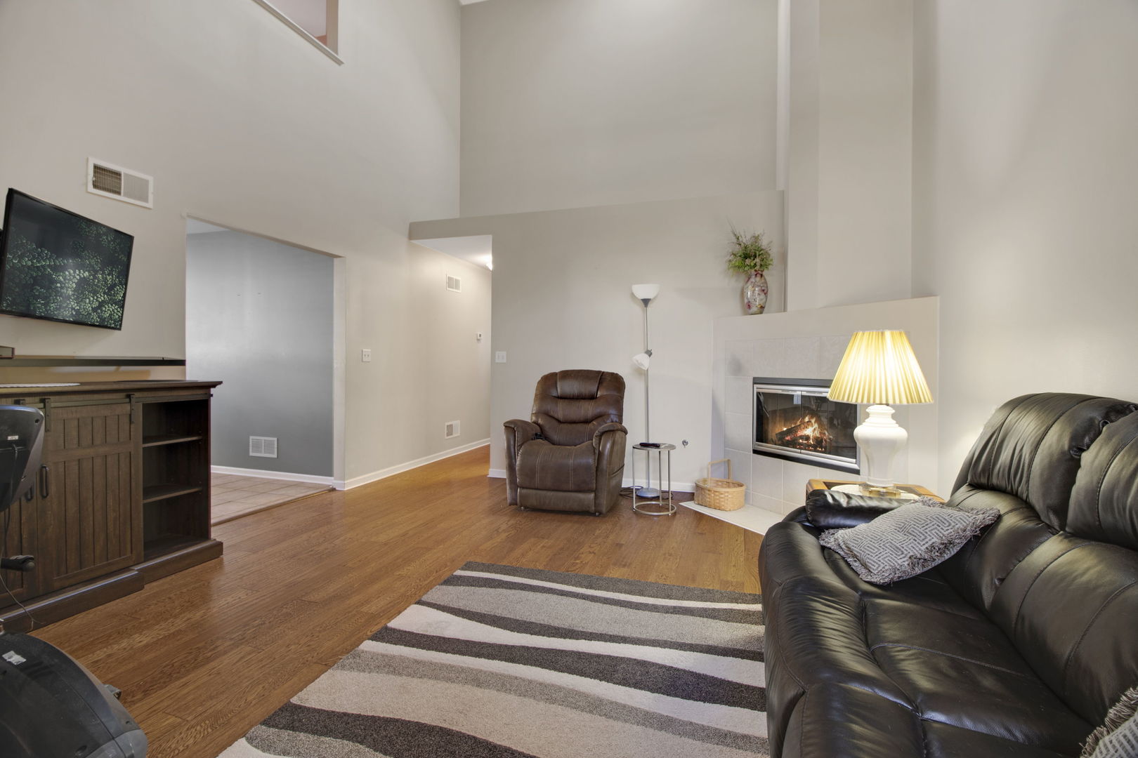 1403 Coral Bell Drive, Joliet, IL 60435