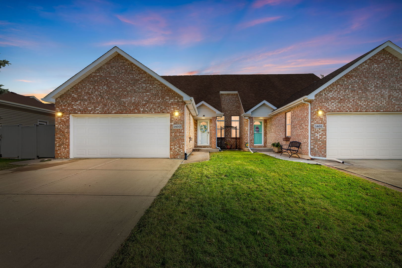 1403 Coral Bell Drive, Joliet, IL 60435