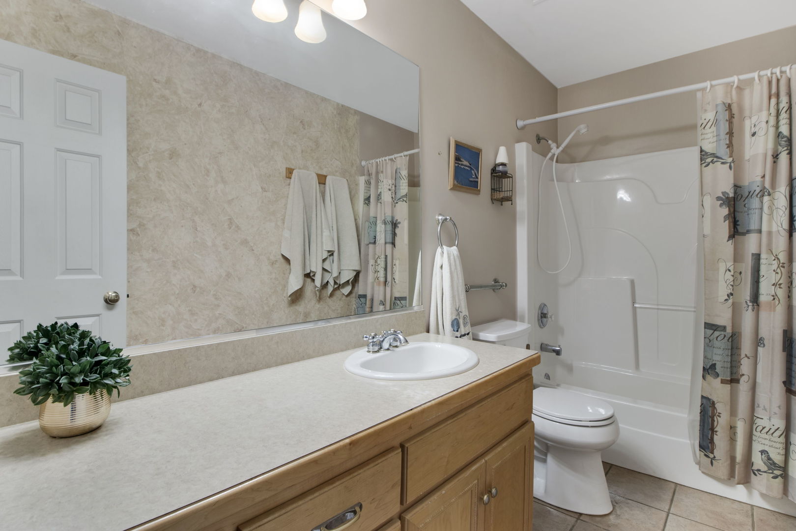 1403 Coral Bell Drive, Joliet, IL 60435
