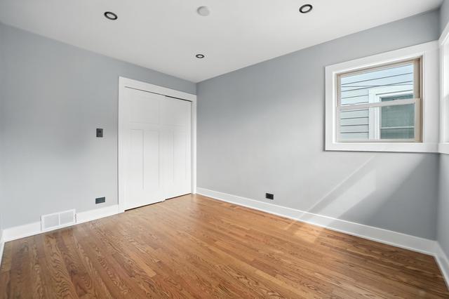 7441 N Oriole Avenue, Chicago, IL 60631