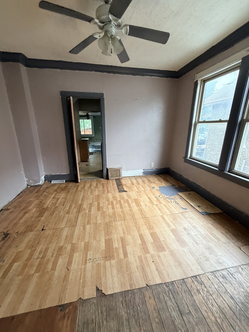13813 S Halsted Street, Riverdale, IL 60827