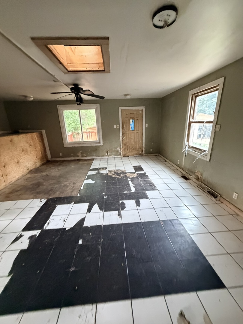 13813 S Halsted Street, Riverdale, IL 60827