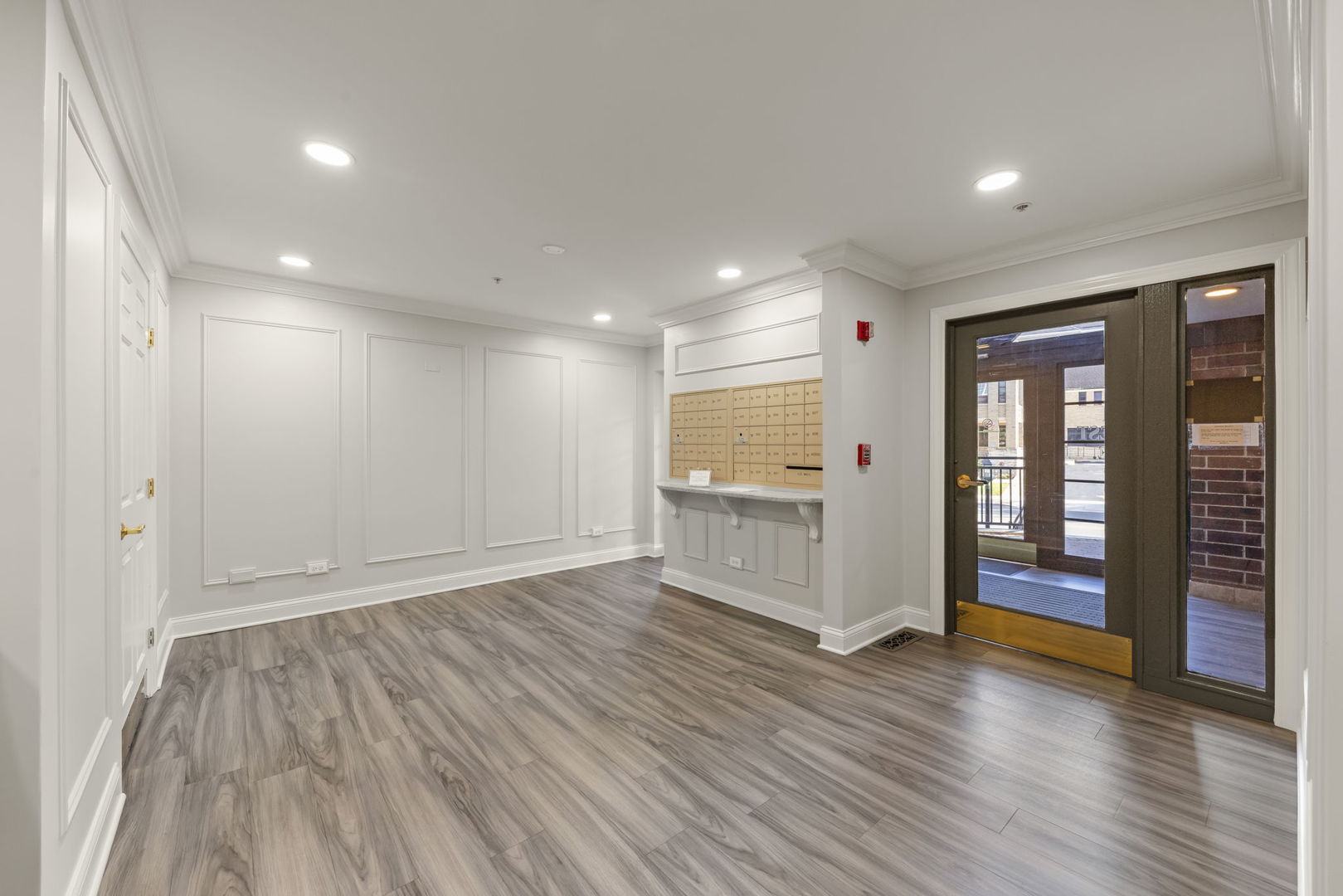 501 Forest Avenue #508, Glen Ellyn, IL 60137