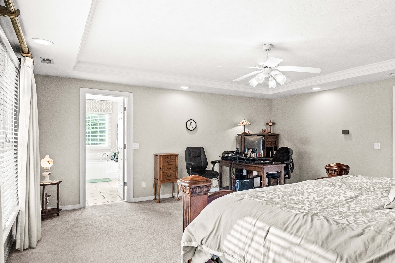 3 Strawberry Road, Bloomington, IL 61704