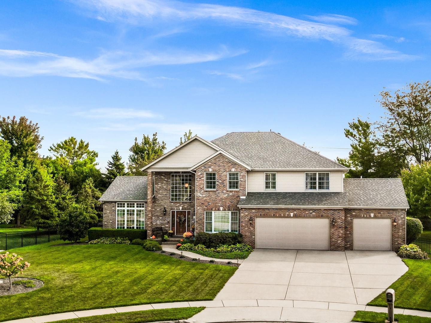 3 Strawberry Road, Bloomington, IL 61704