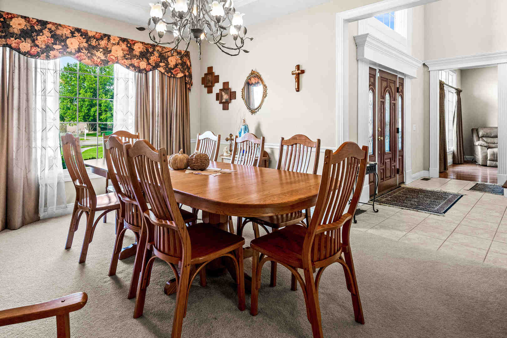 3 Strawberry Road, Bloomington, IL 61704