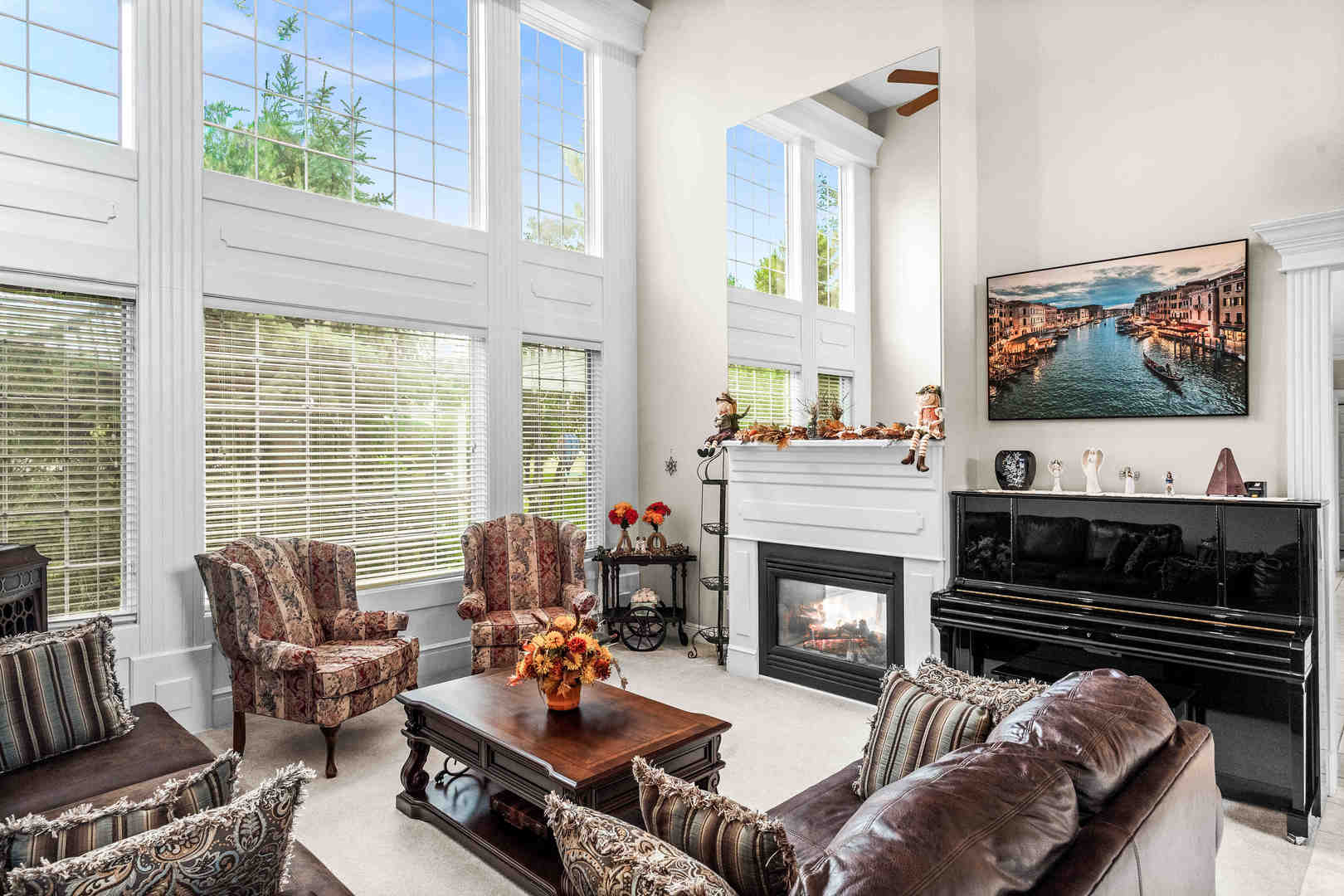 3 Strawberry Road, Bloomington, IL 61704