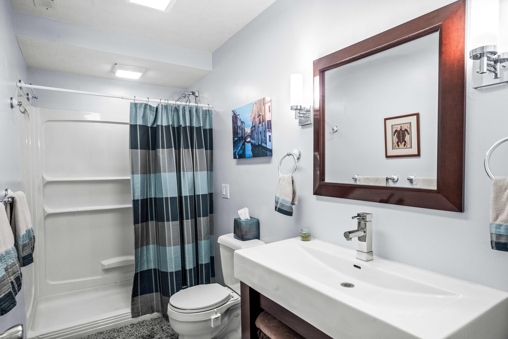 3 Strawberry Road, Bloomington, IL 61704