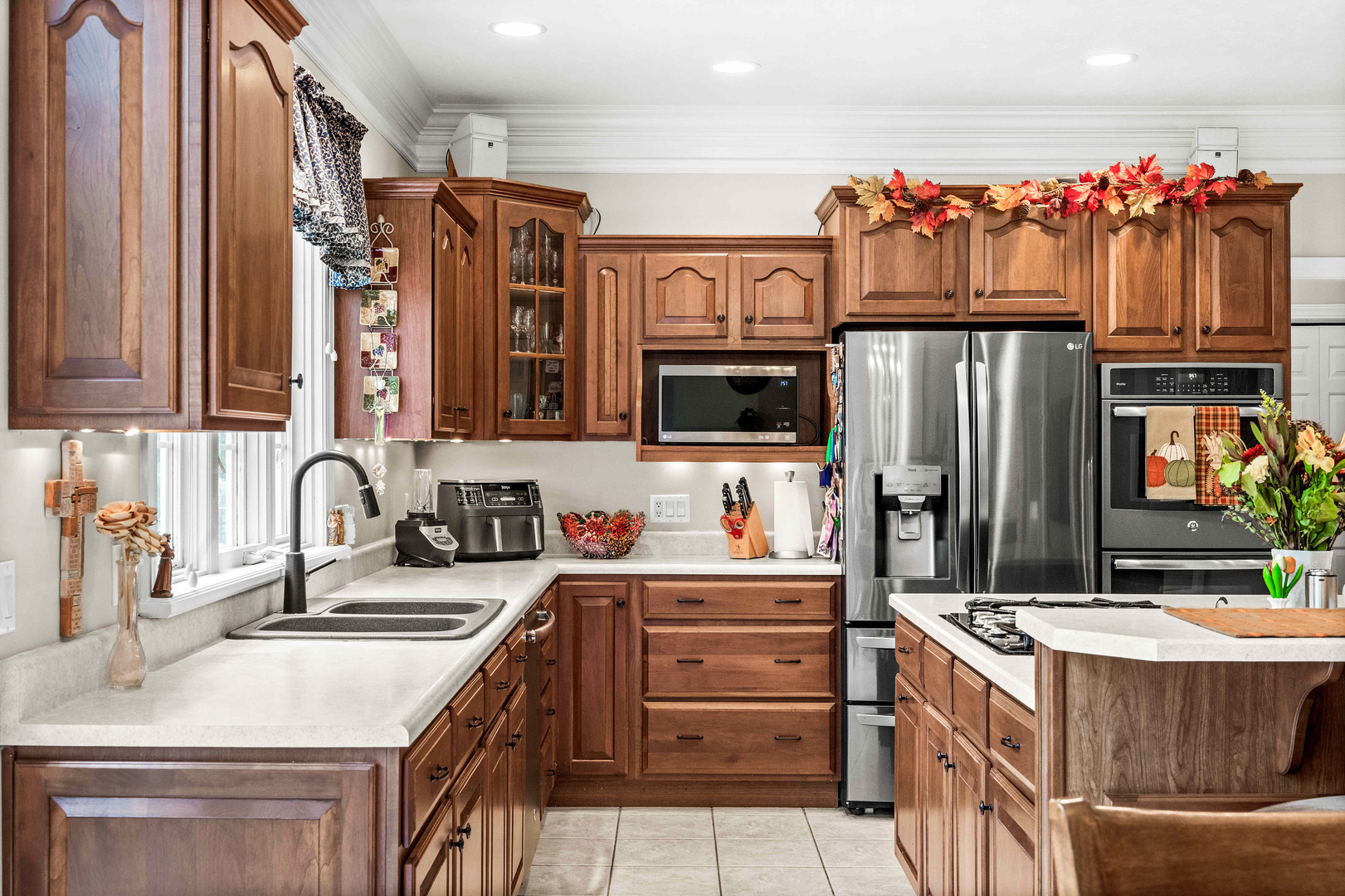 3 Strawberry Road, Bloomington, IL 61704