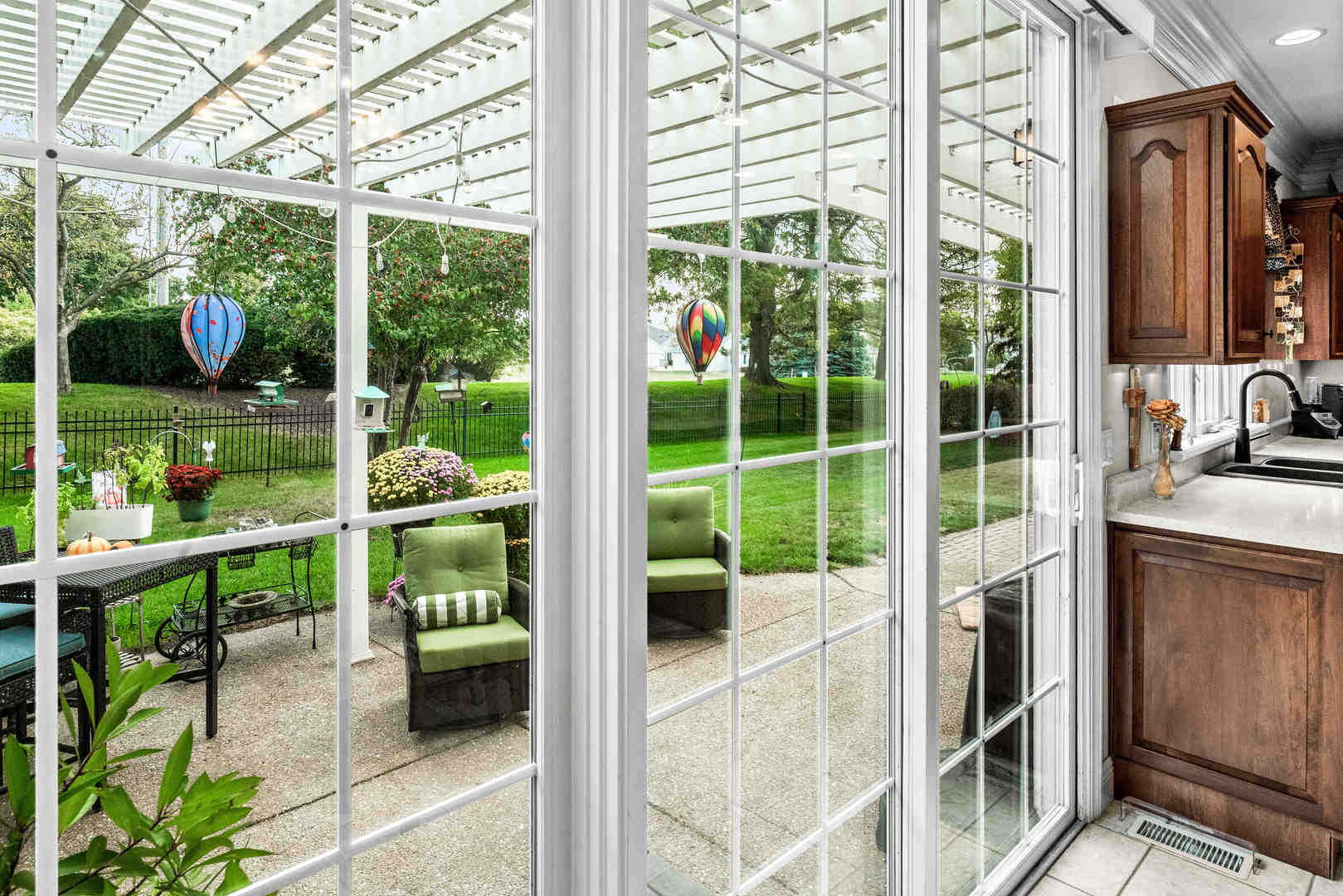 3 Strawberry Road, Bloomington, IL 61704