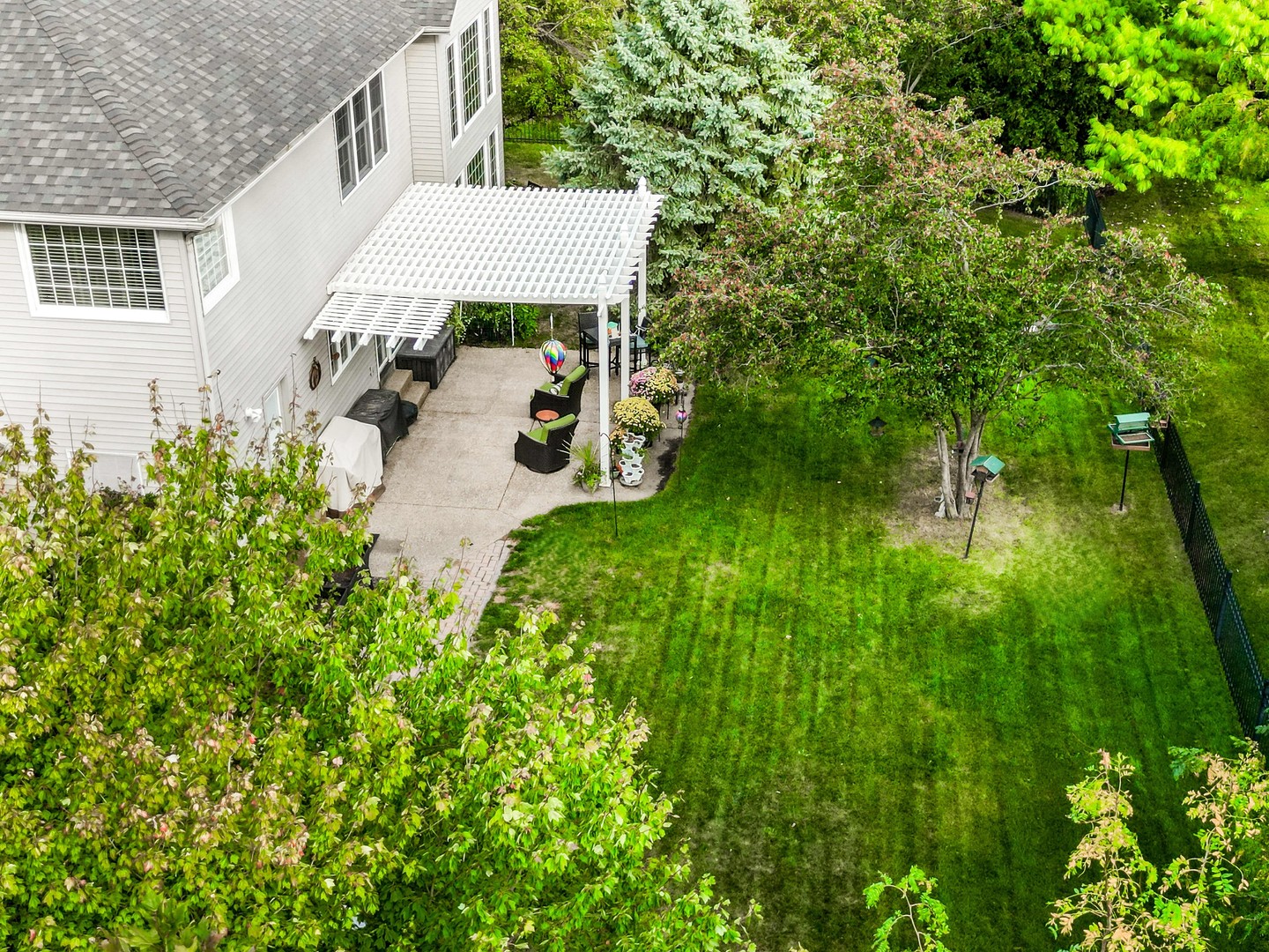 3 Strawberry Road, Bloomington, IL 61704