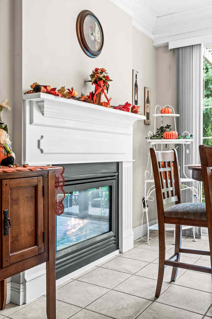 3 Strawberry Road, Bloomington, IL 61704