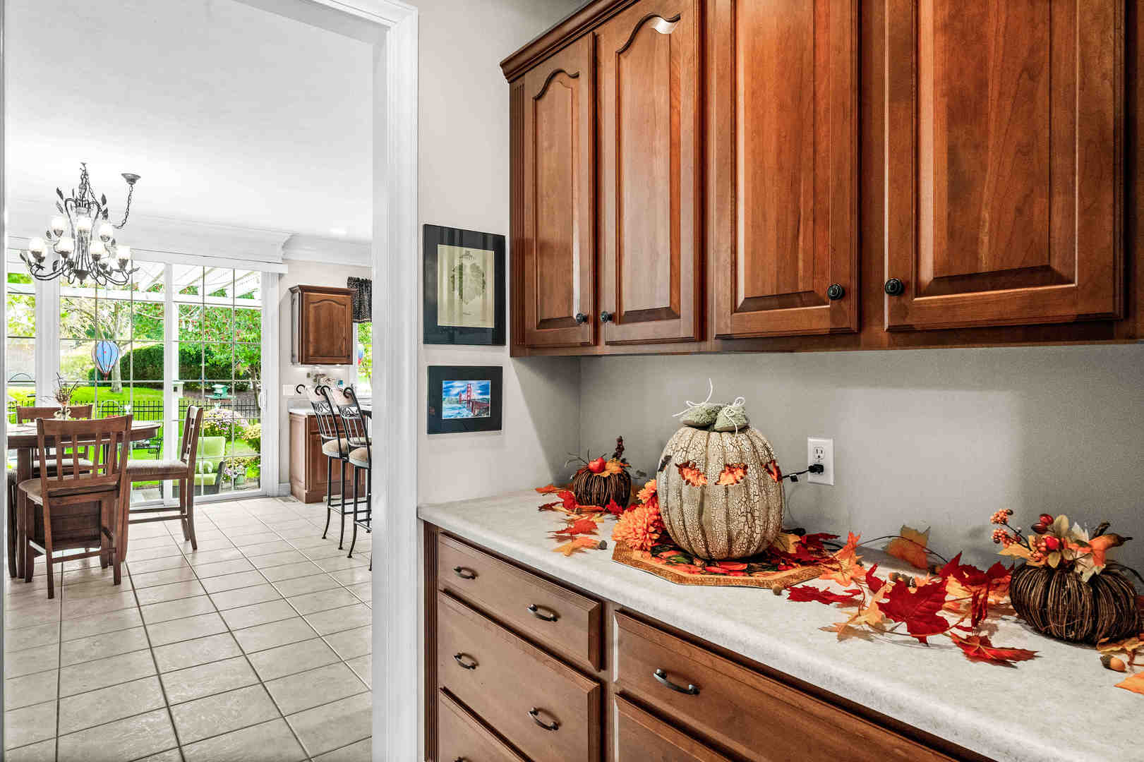 3 Strawberry Road, Bloomington, IL 61704