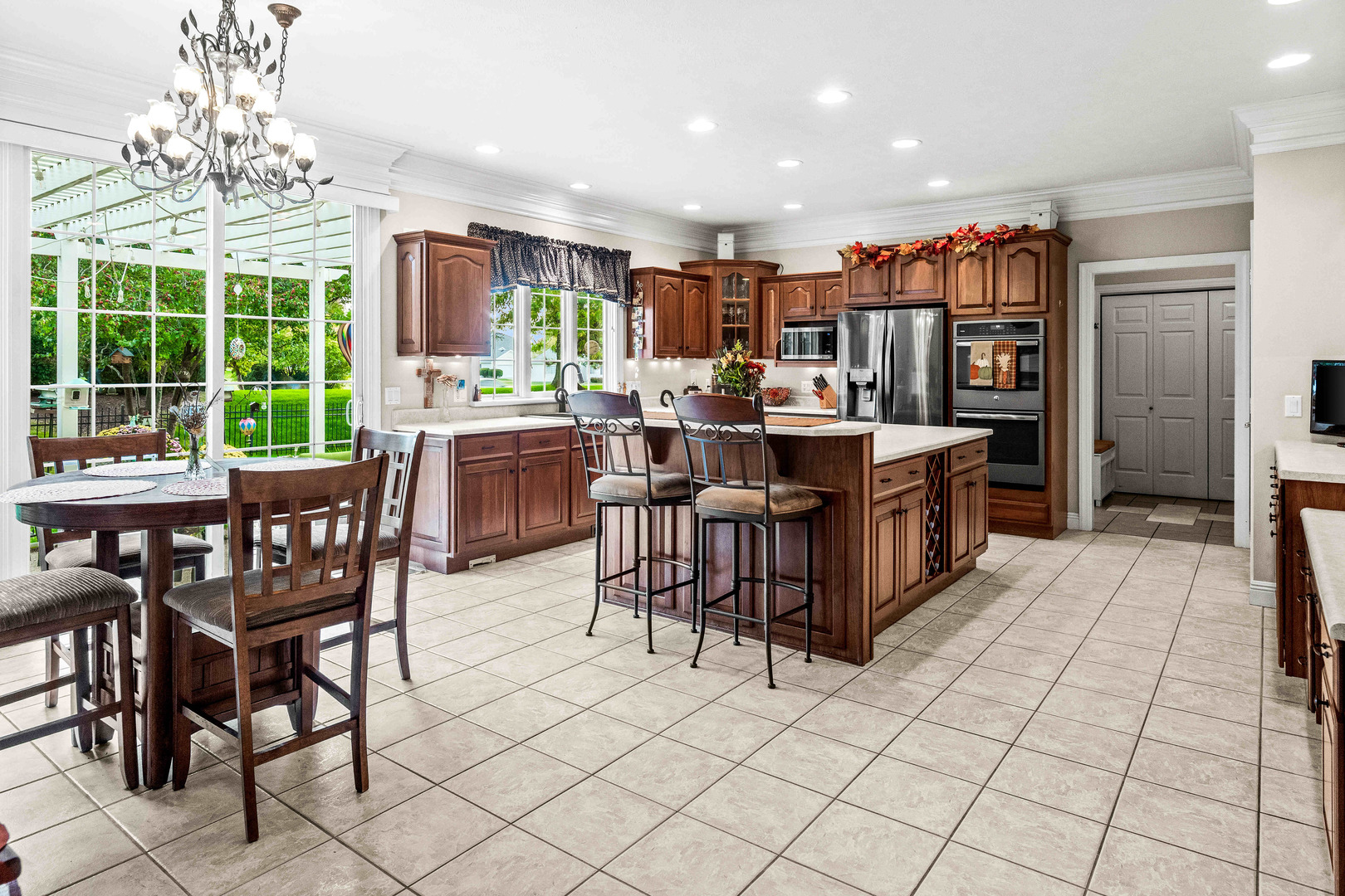 3 Strawberry Road, Bloomington, IL 61704