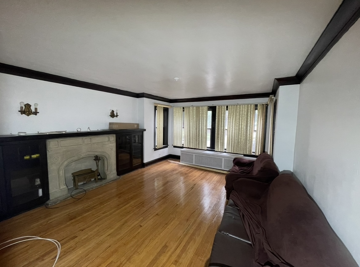 8827 S Loomis Street, Chicago, IL 60620