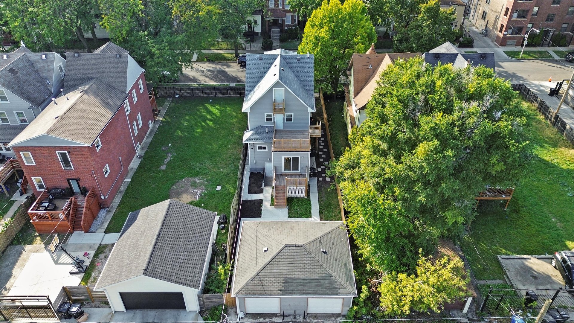 37 N LOCKWOOD Avenue, Chicago, IL 60644