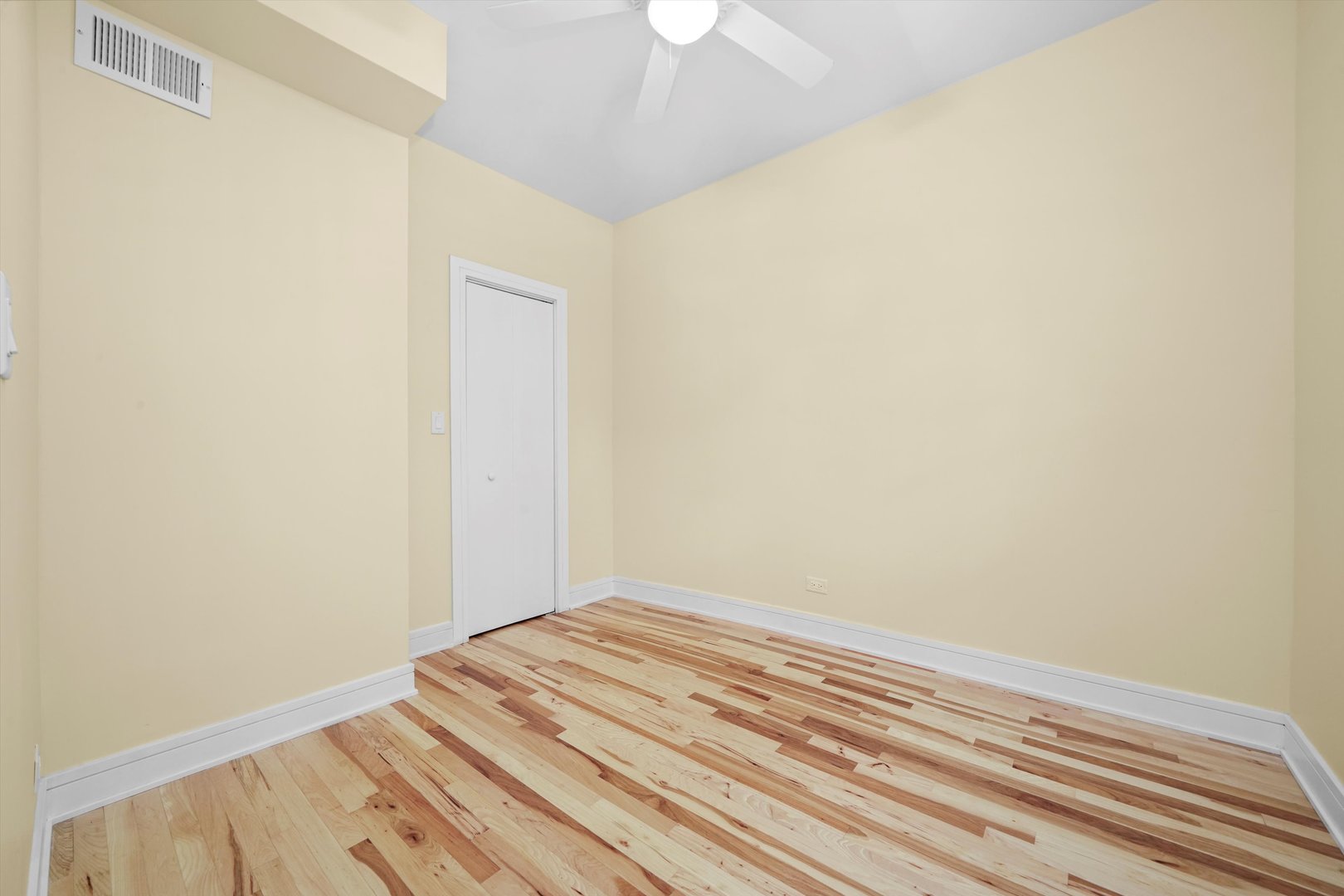 37 N LOCKWOOD Avenue, Chicago, IL 60644