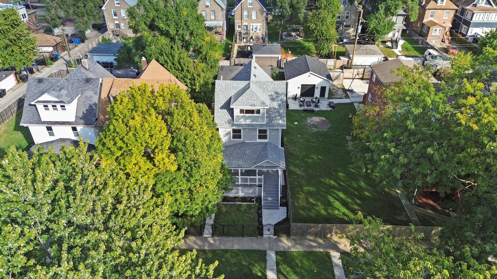 37 N LOCKWOOD Avenue, Chicago, IL 60644