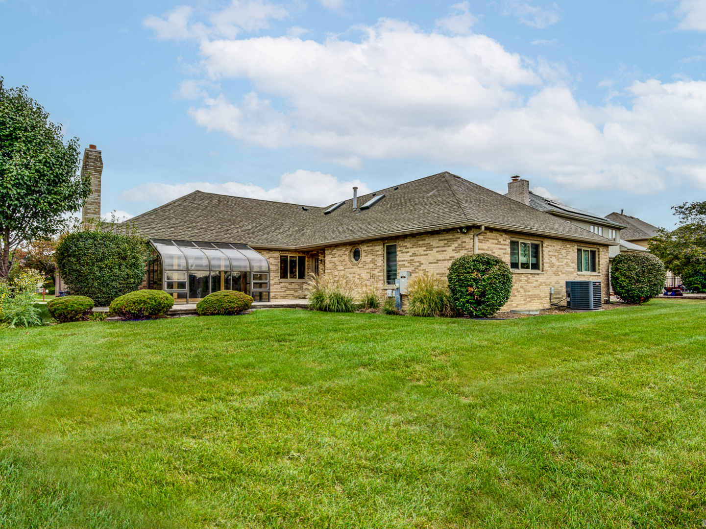 14947 Landings Lane, Oak Forest, IL 60452