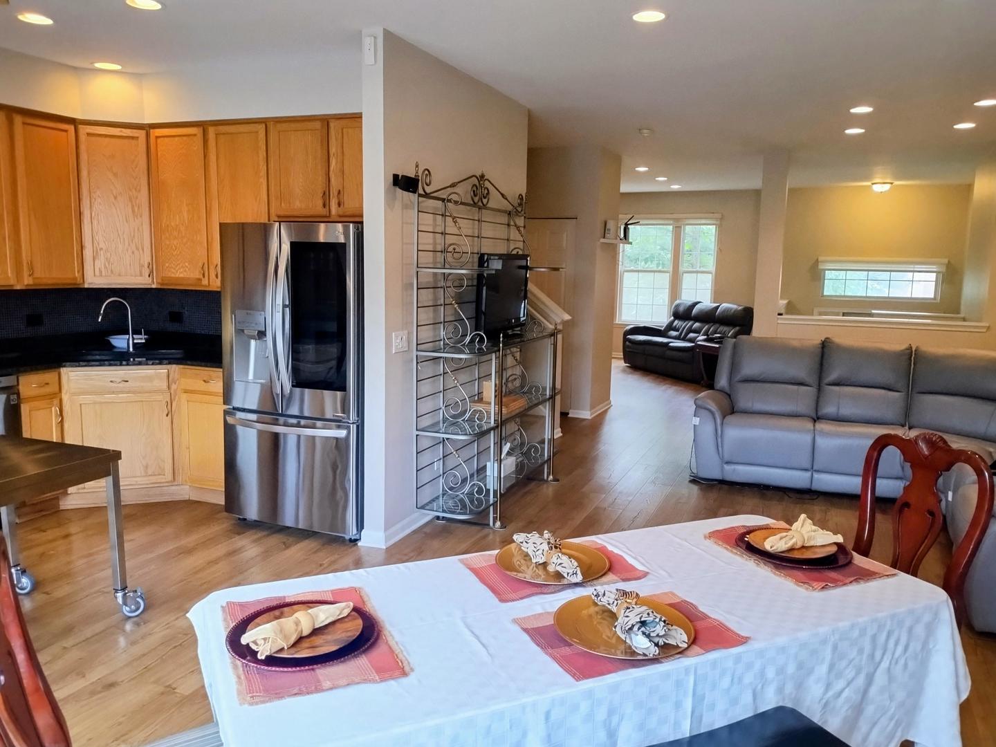7507 Frontage Road, Skokie, IL 60077