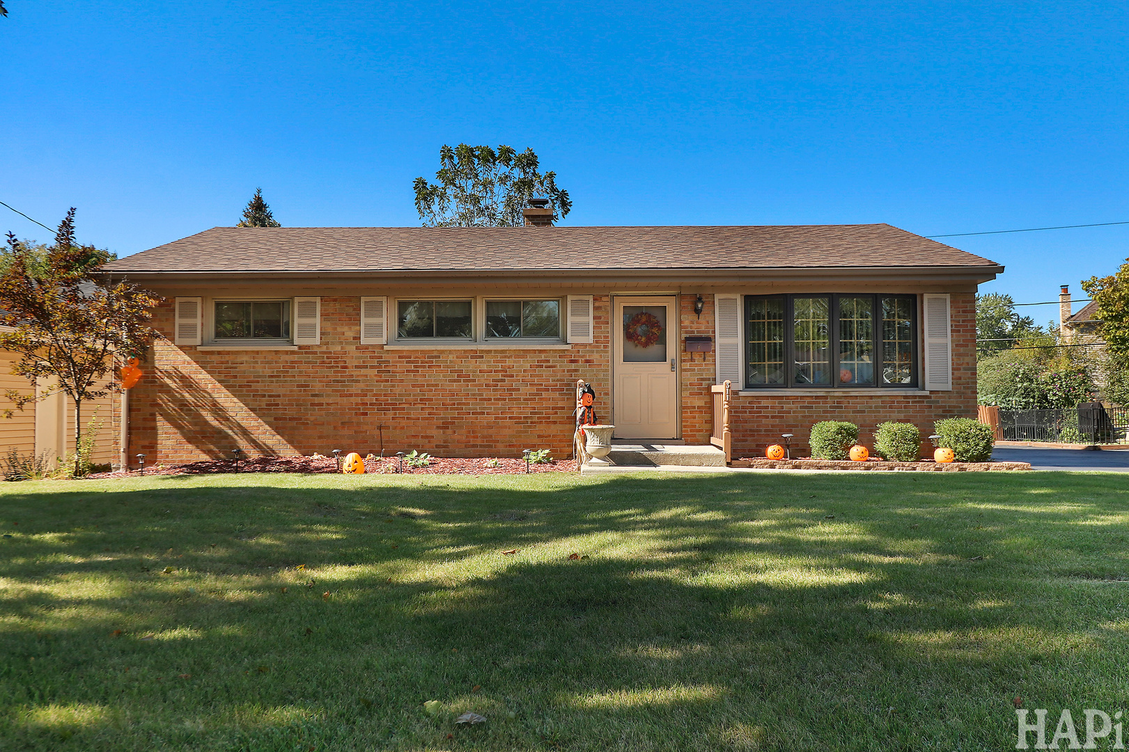311 Brown Street, Wauconda, IL 60084