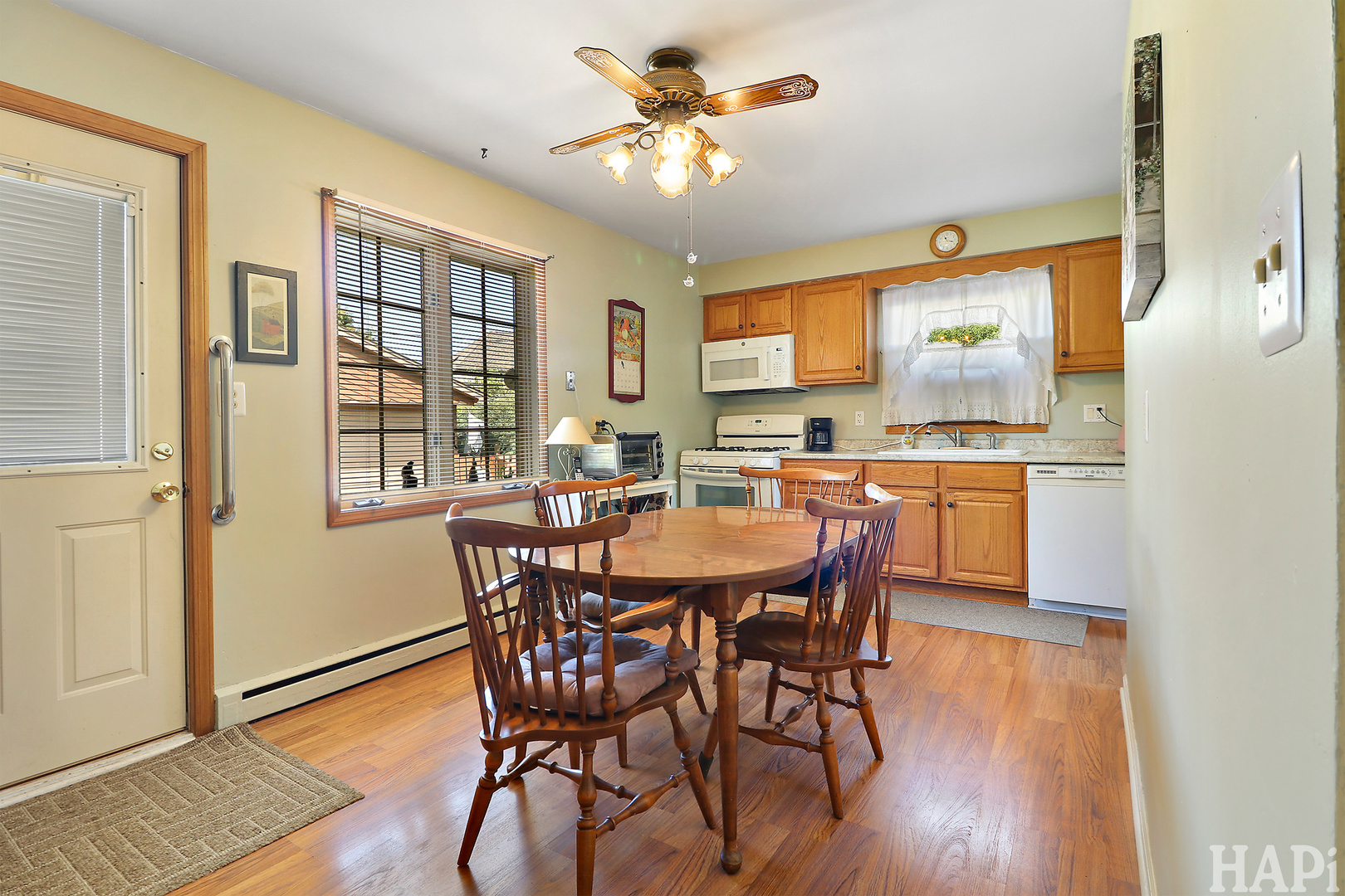 311 Brown Street, Wauconda, IL 60084