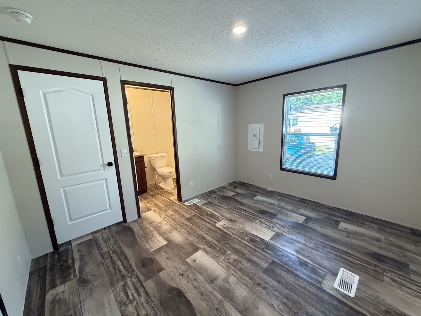 1712 S Dixie Highway #273, Crete, IL 60417
