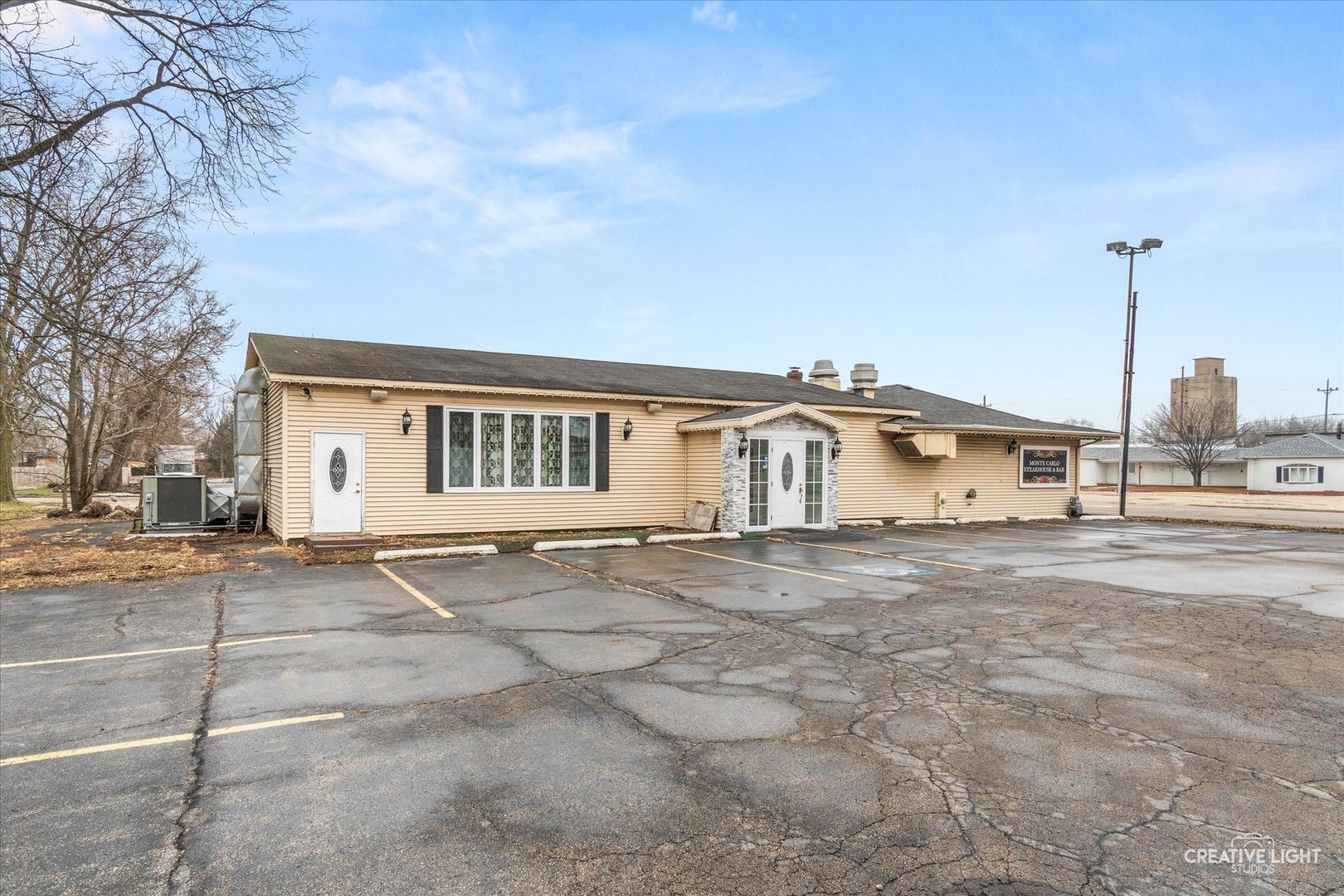 209 W South Street, Plano, IL 60545