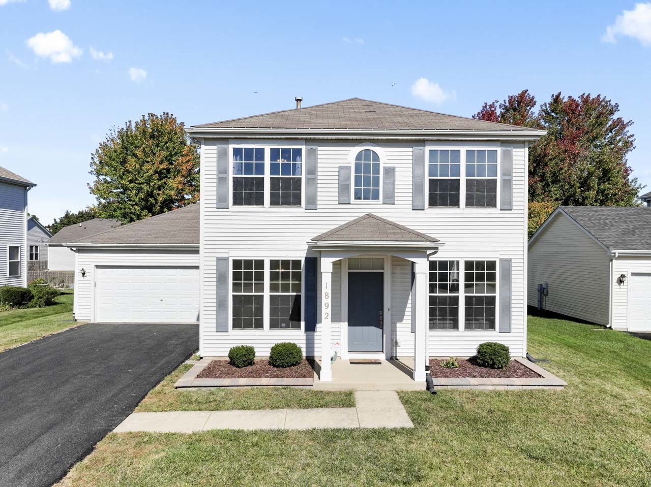 1892 Sedgegrass Trail, Aurora, IL 60504