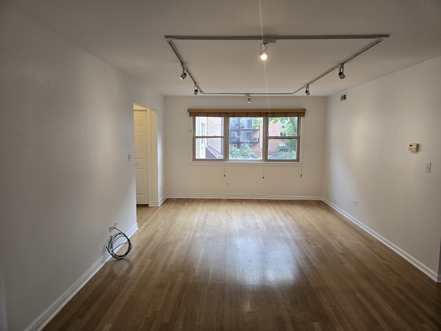 1540 W CHASE Street #2W, Chicago, IL 60626