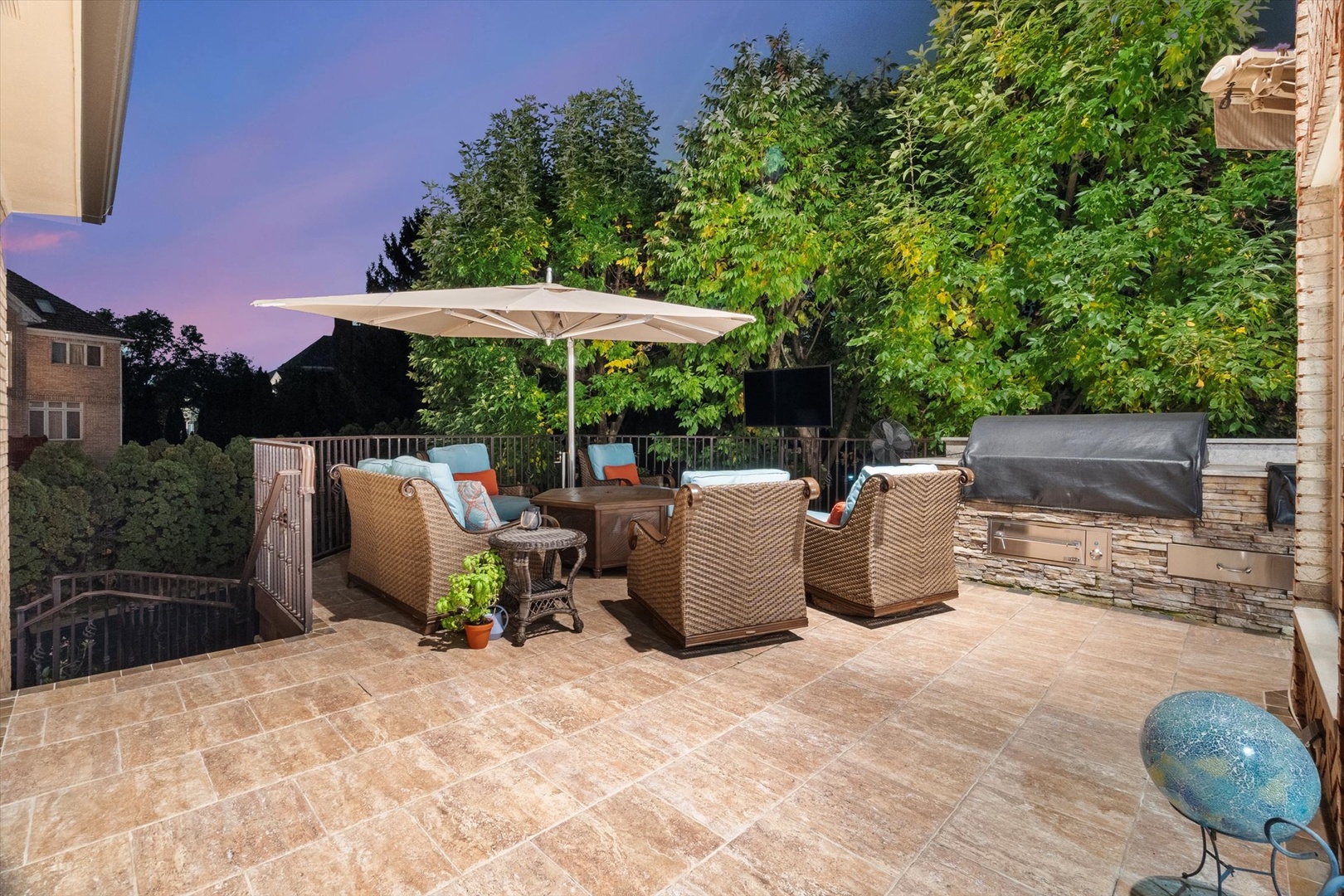 15225 Willow Creek Lane, Orland Park, IL 60467