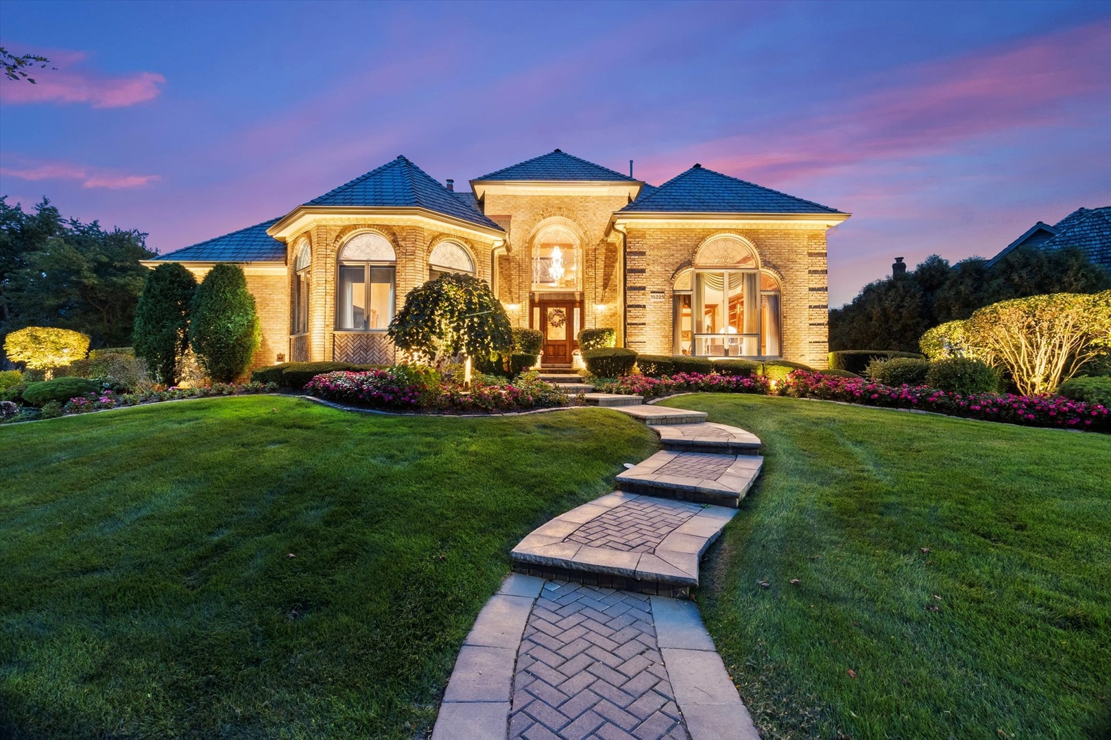 15225 Willow Creek Lane, Orland Park, IL 60467