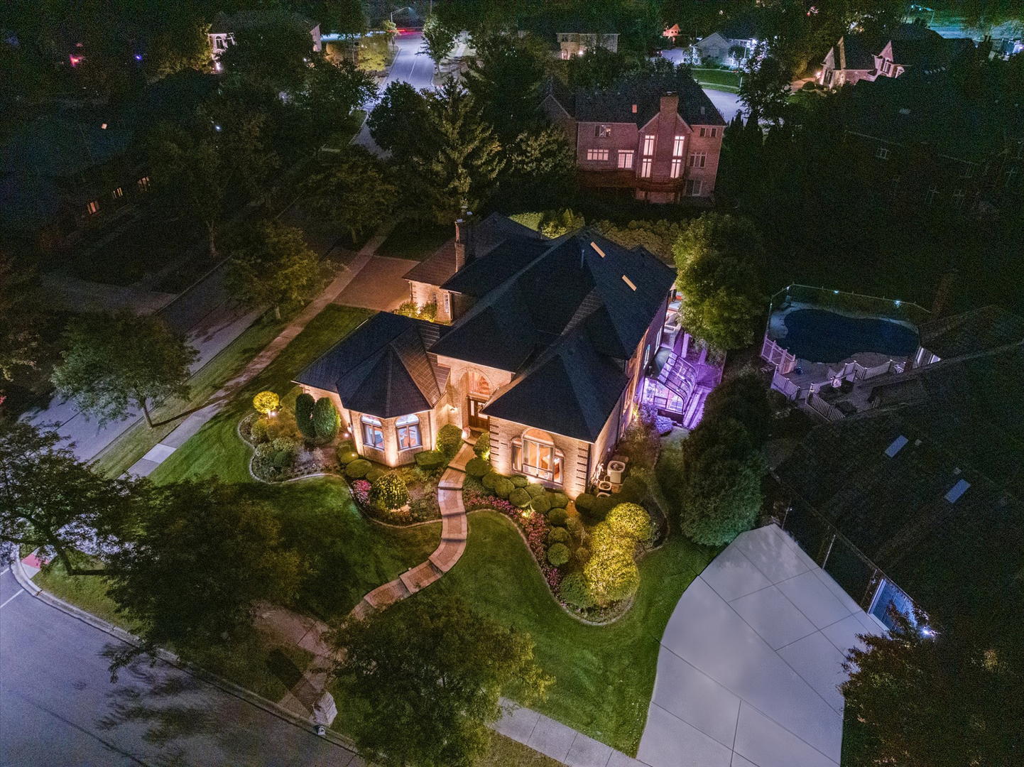 15225 Willow Creek Lane, Orland Park, IL 60467