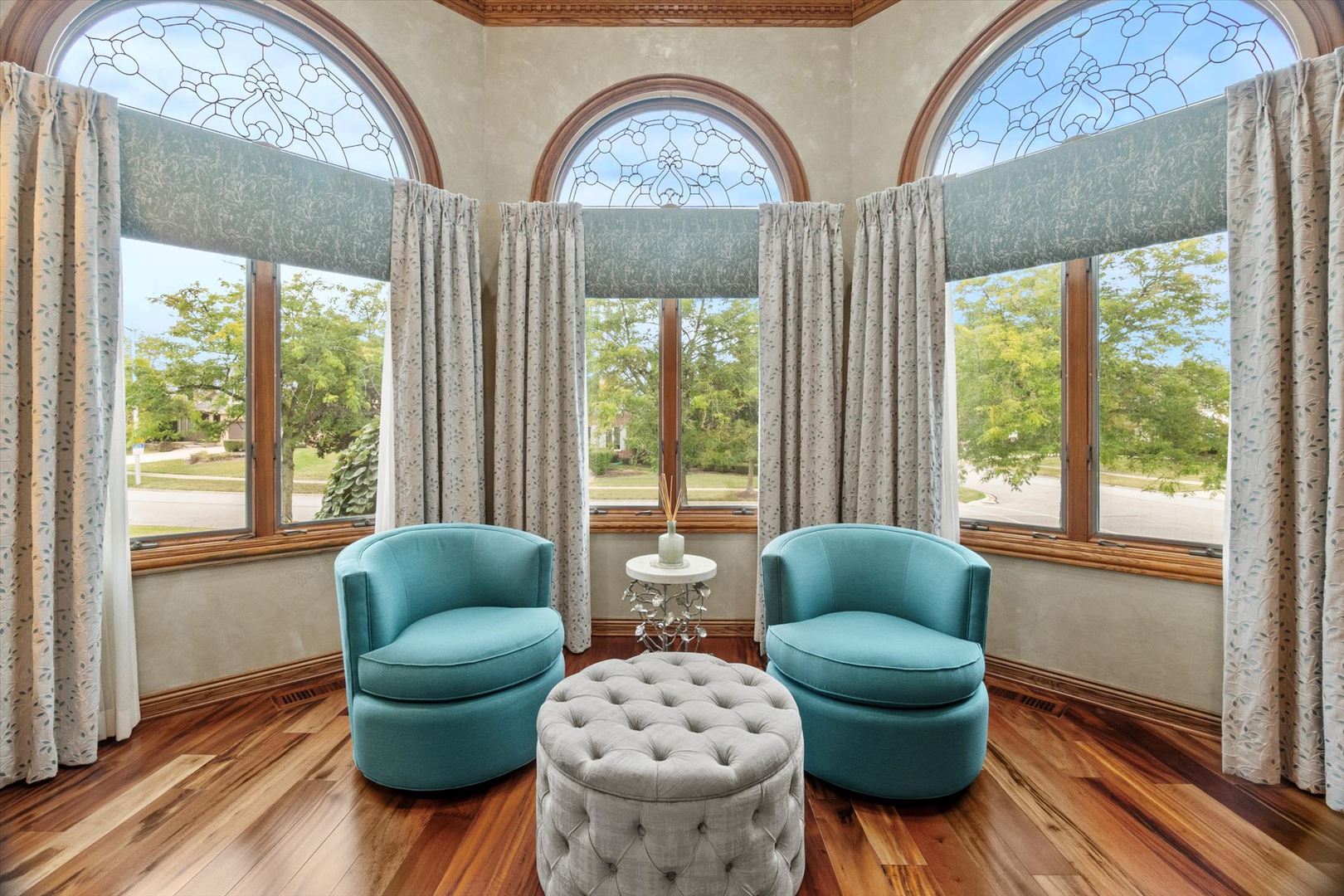 15225 Willow Creek Lane, Orland Park, IL 60467