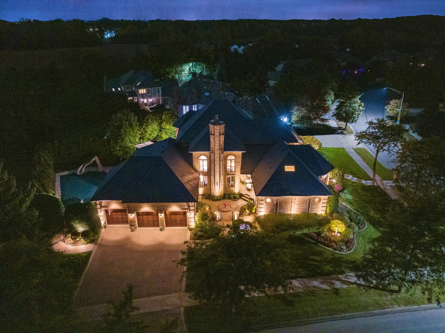 15225 Willow Creek Lane, Orland Park, IL 60467