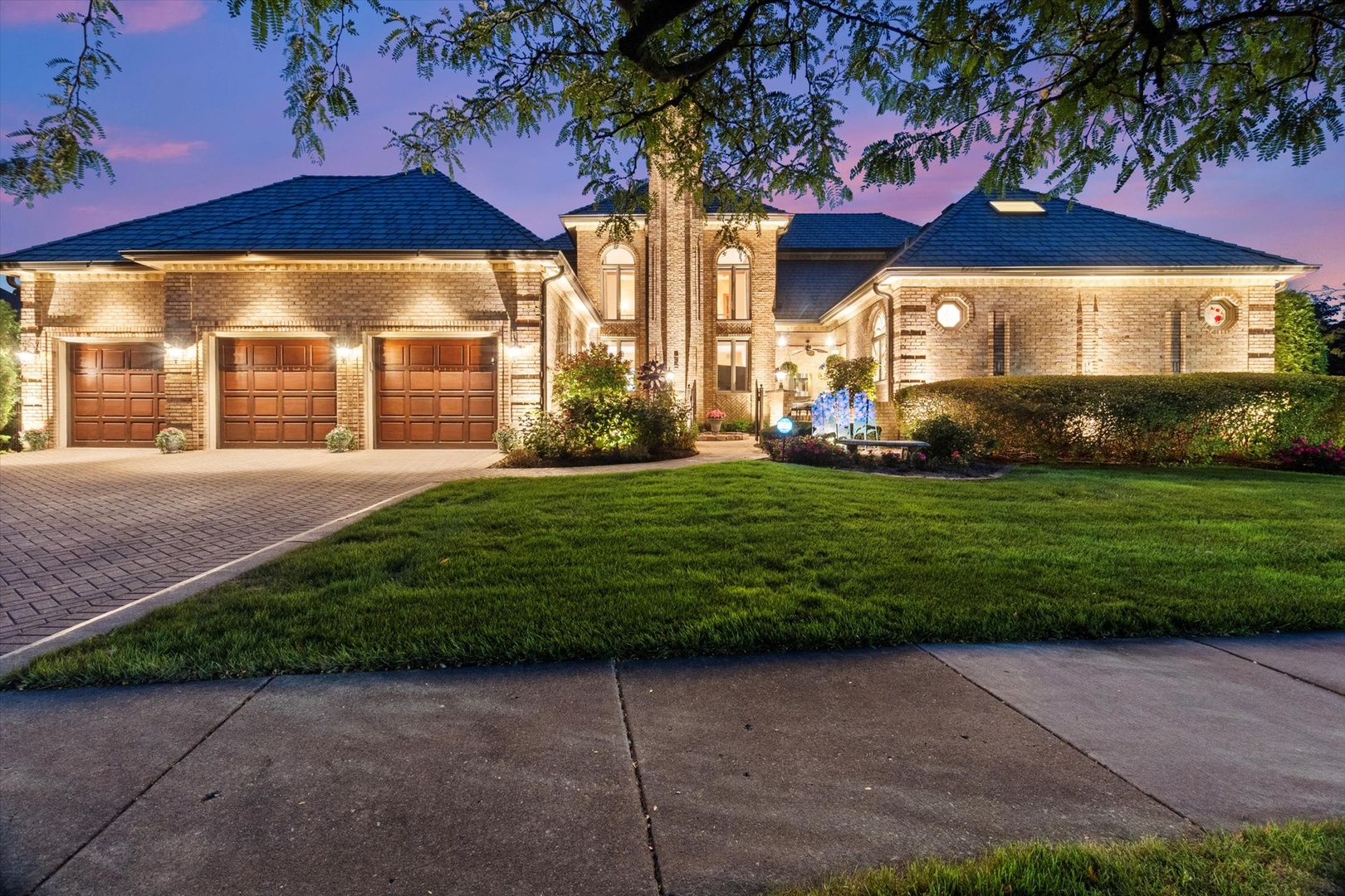 15225 Willow Creek Lane, Orland Park, IL 60467