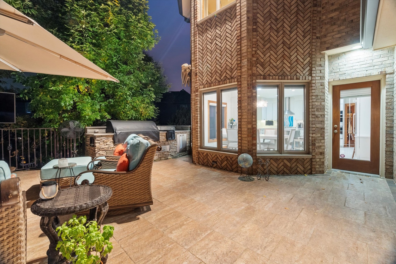 15225 Willow Creek Lane, Orland Park, IL 60467