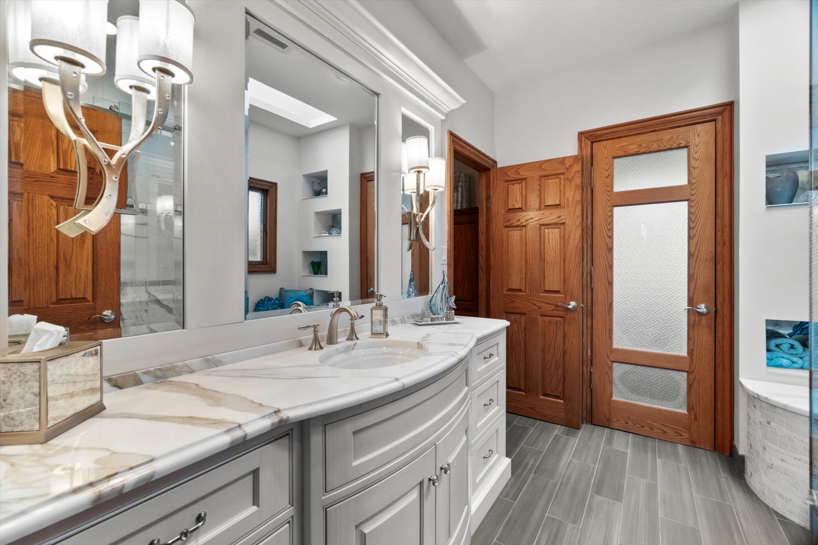 15225 Willow Creek Lane, Orland Park, IL 60467