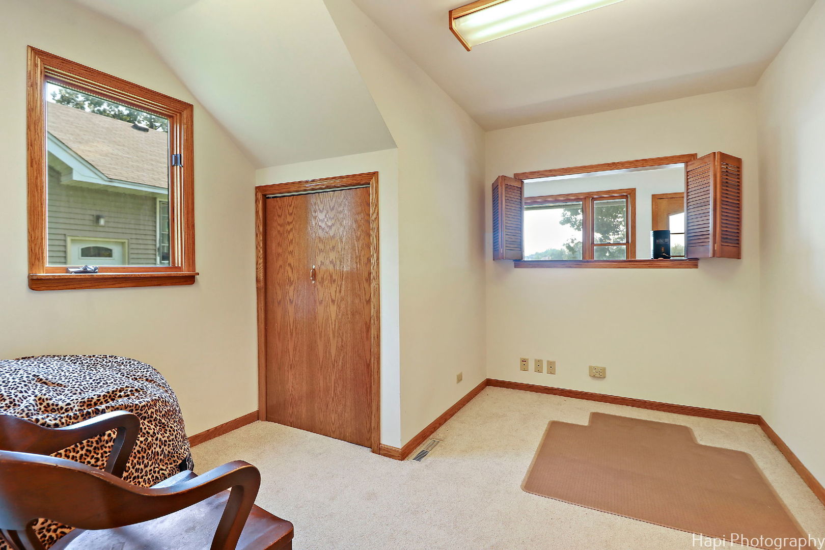 42385 N Woodbine Avenue, Antioch, IL 60002