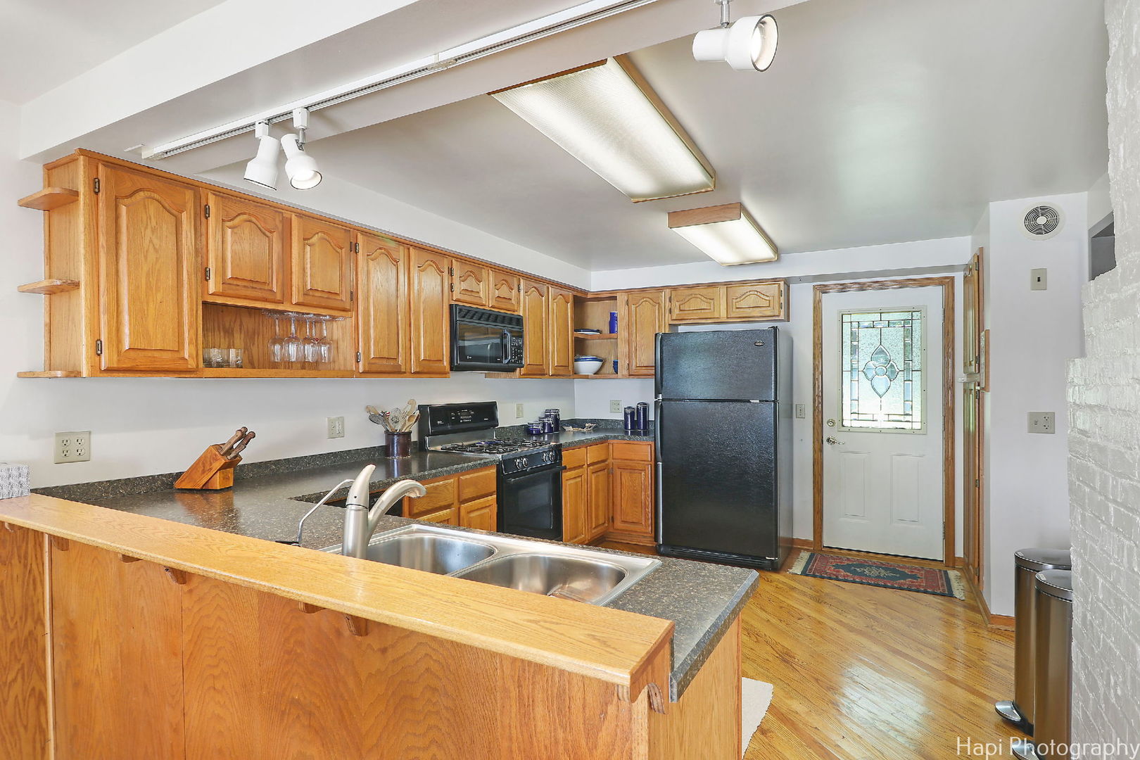 42385 N Woodbine Avenue, Antioch, IL 60002