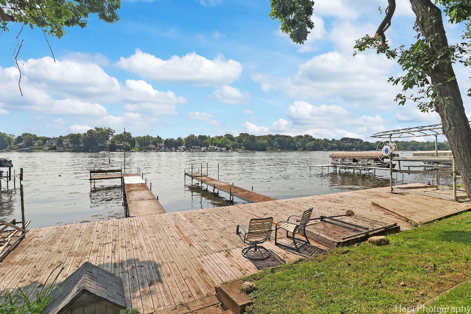 42385 N Woodbine Avenue, Antioch, IL 60002