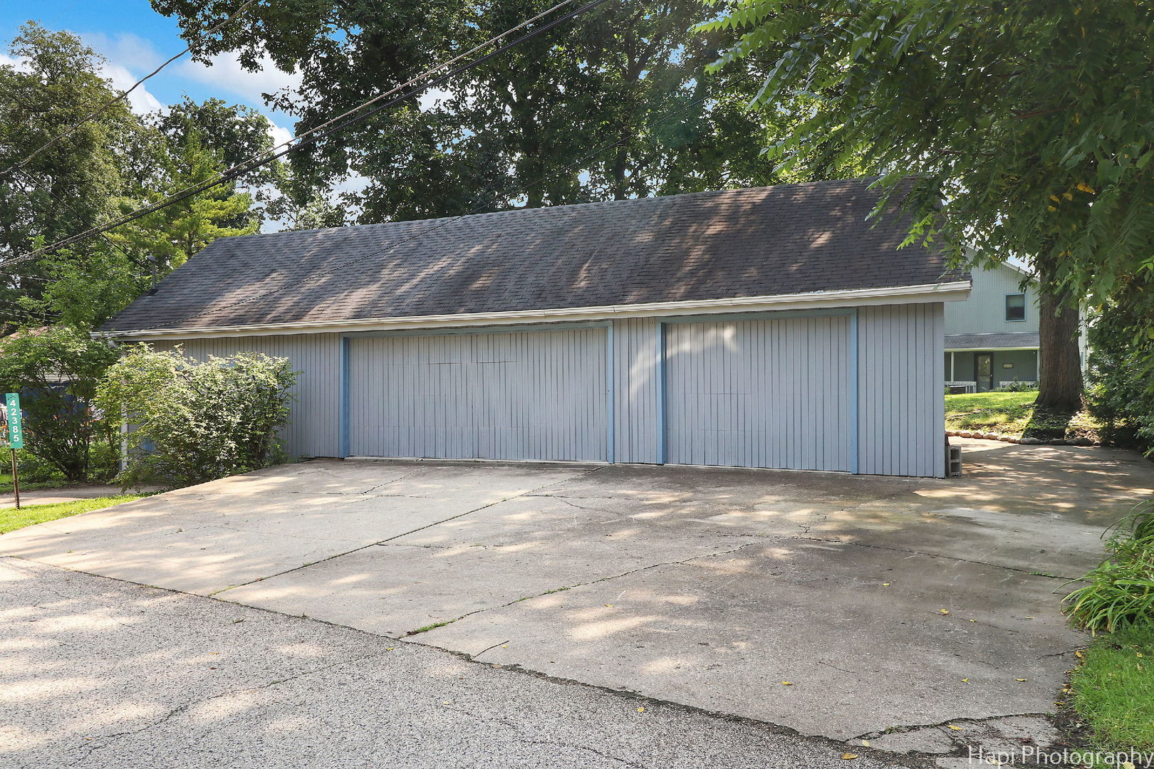 42385 N Woodbine Avenue, Antioch, IL 60002