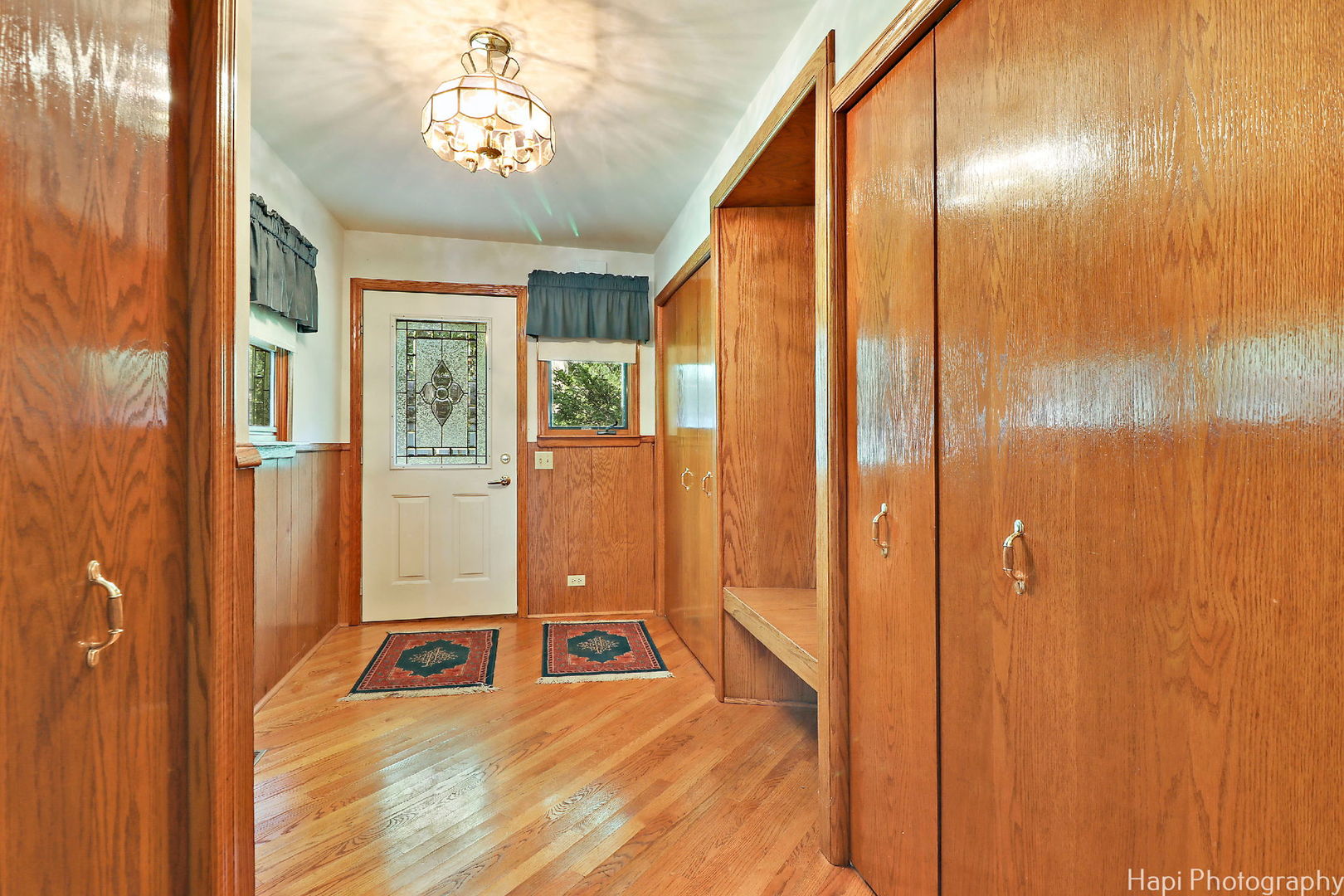 42385 N Woodbine Avenue, Antioch, IL 60002