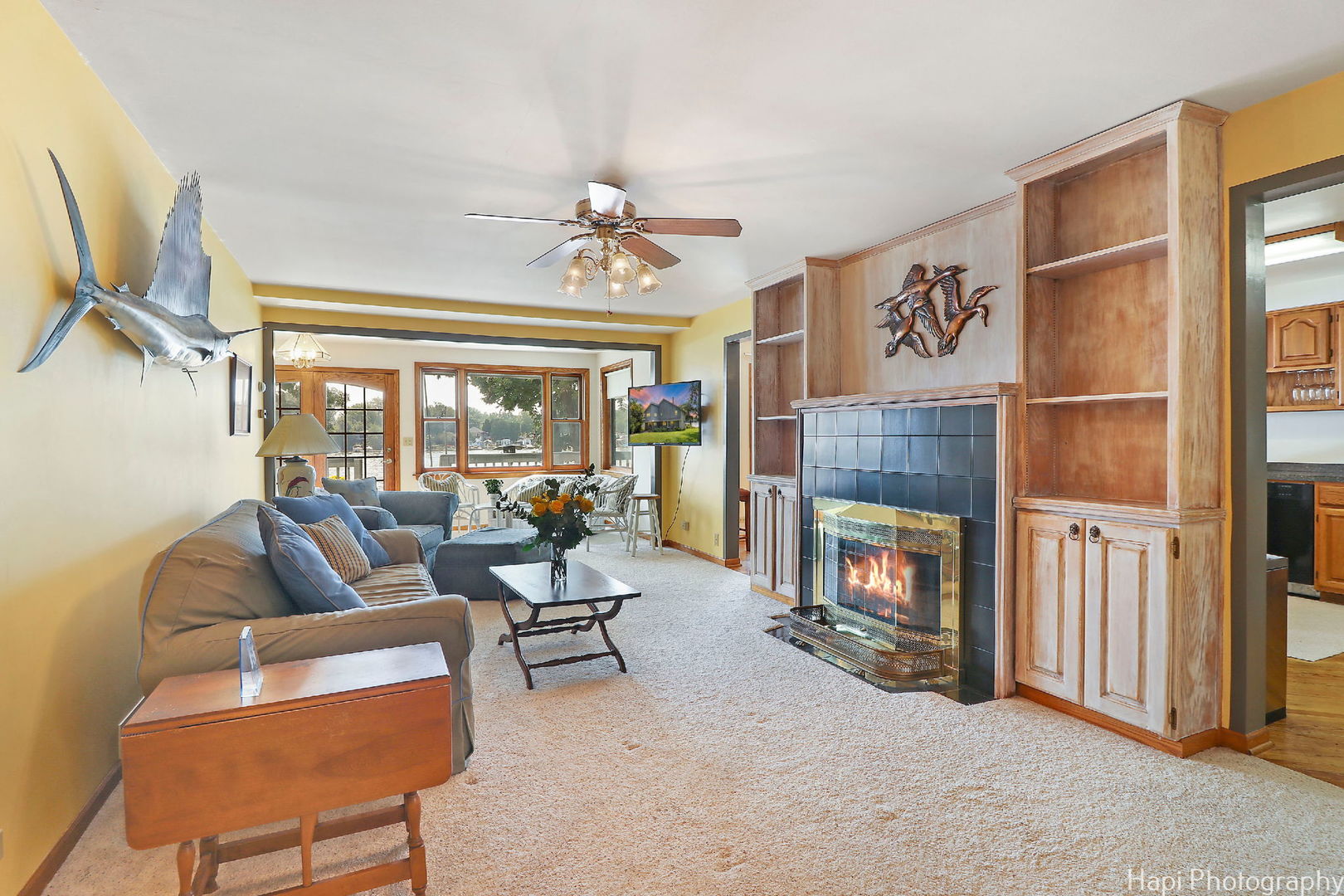 42385 N Woodbine Avenue, Antioch, IL 60002
