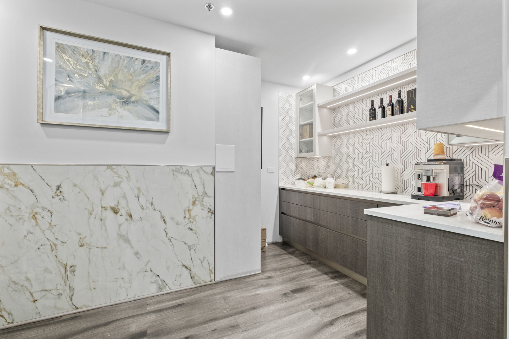 1529 N 31st Avenue, Melrose Park, IL 60160