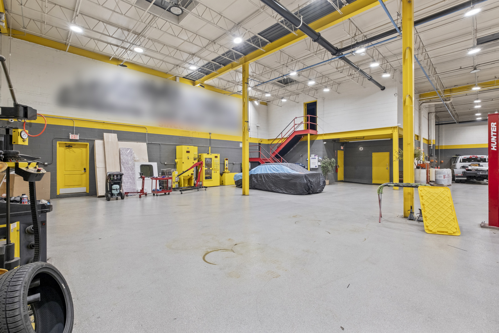 1529 N 31st Avenue, Melrose Park, IL 60160