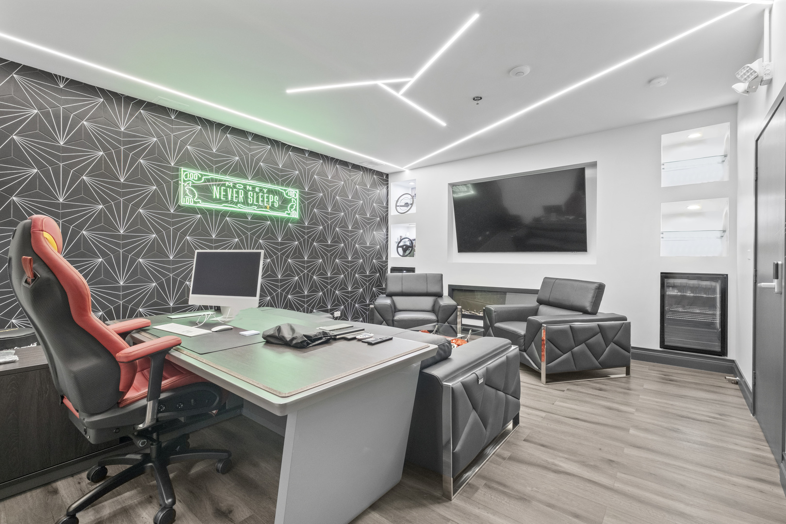 1529 N 31st Avenue, Melrose Park, IL 60160