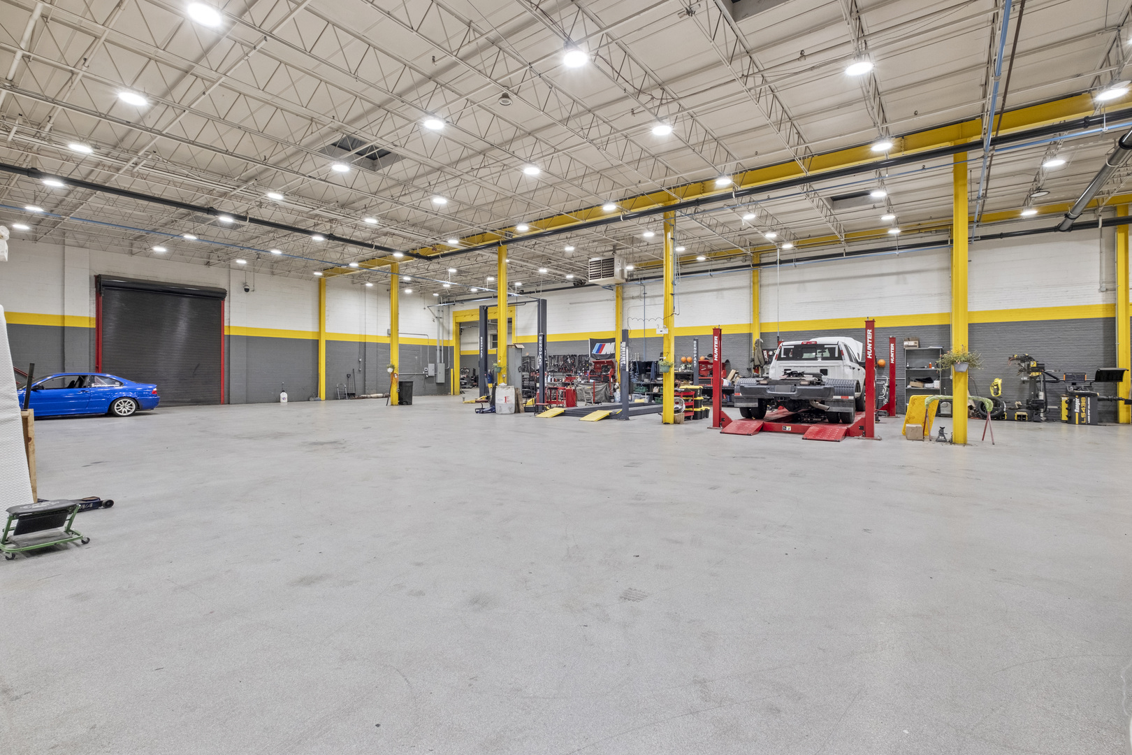 1529 N 31st Avenue, Melrose Park, IL 60160